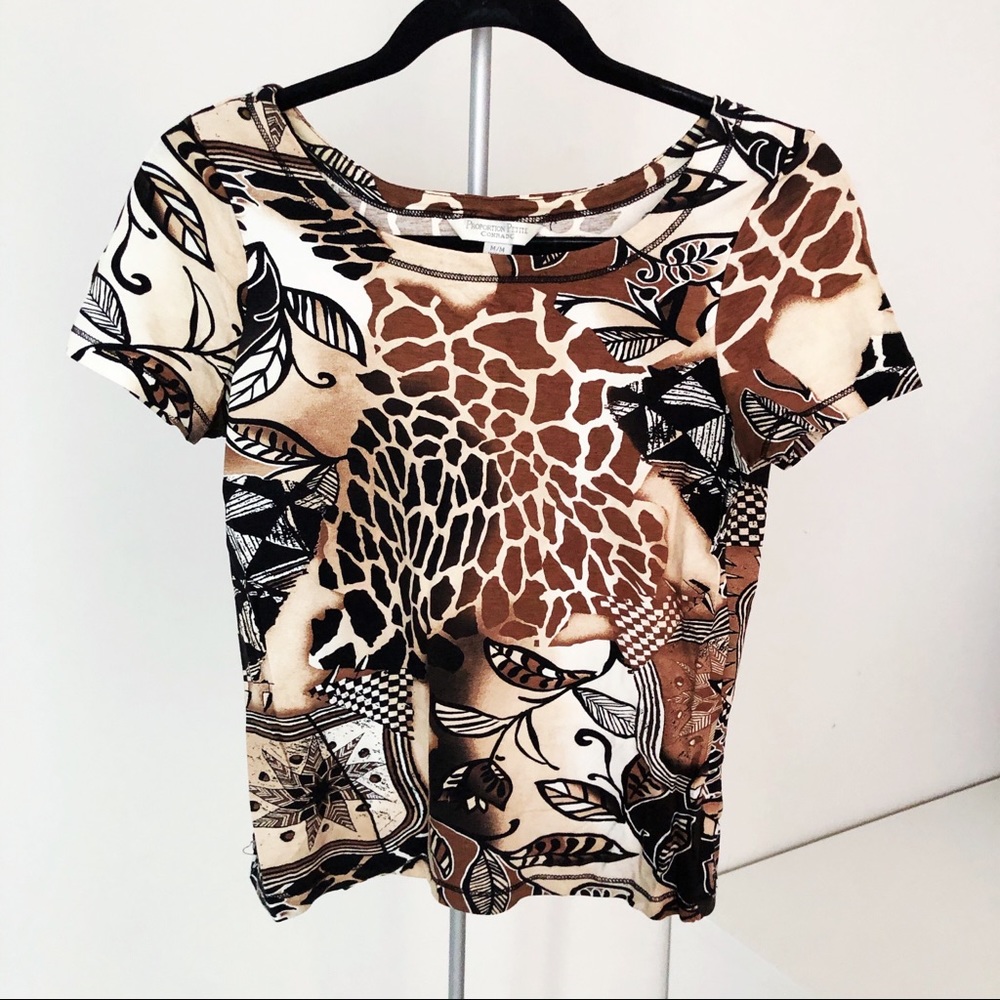 Brown Black Giraffe Floral Print Short Sleeved Top